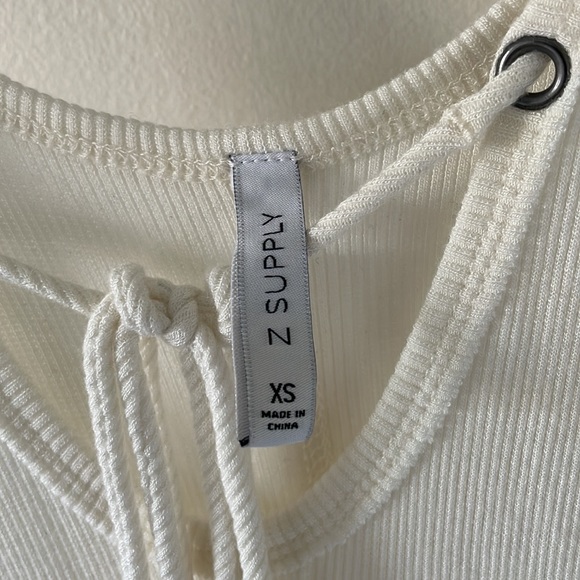 Z Supply Tie-Front Tank, XS - Picture 3 of 9